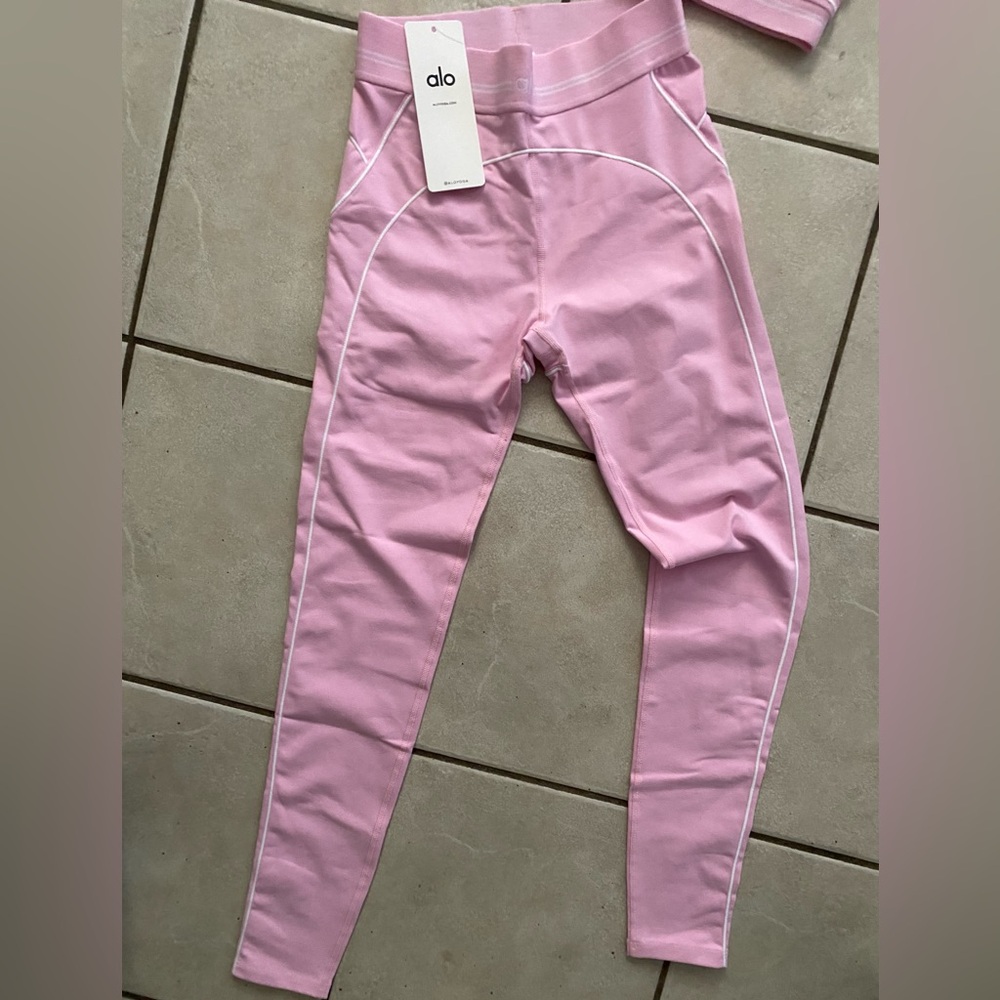 ALO Yoga Blush Pink Heart Throb Leggings